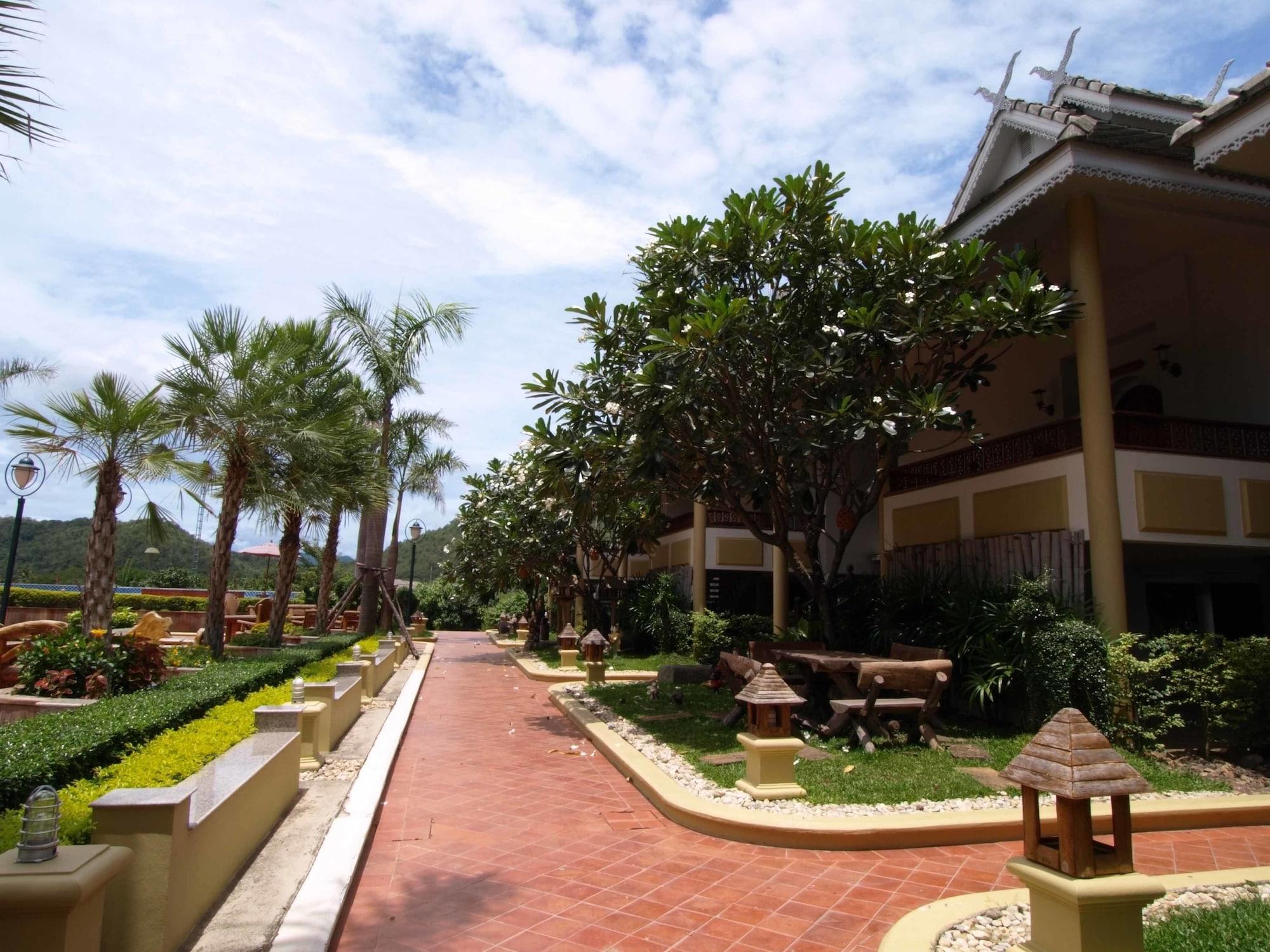 Phu Pha Phung Resort Suan Phueng Ngoại thất bức ảnh