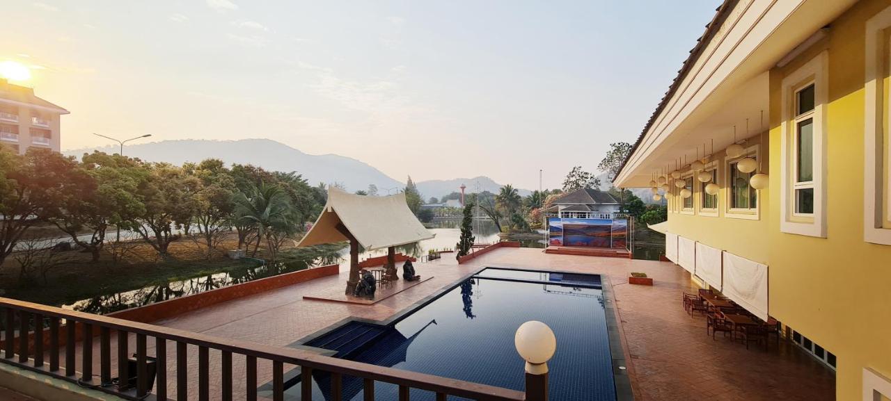 Phu Pha Phung Resort Suan Phueng Ngoại thất bức ảnh